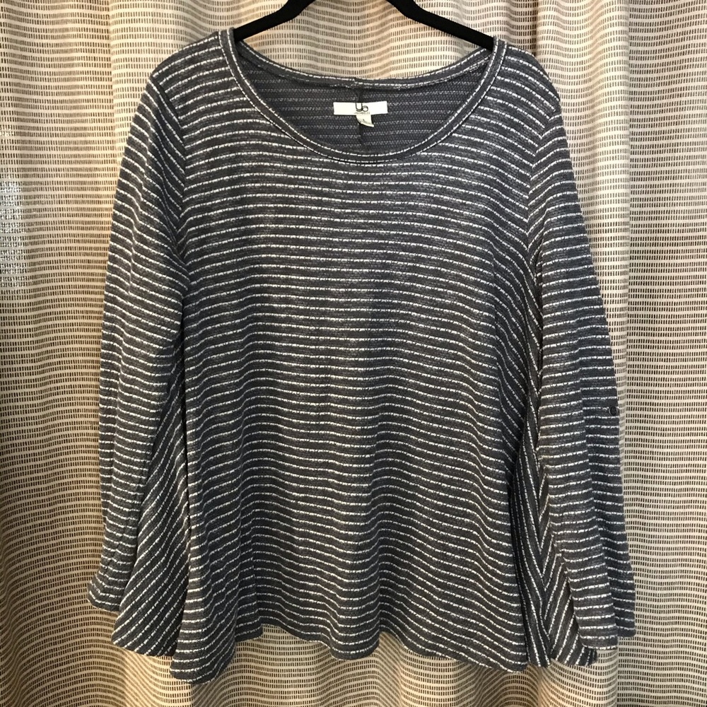 Swing style comfy long sleeve tee - blue and white